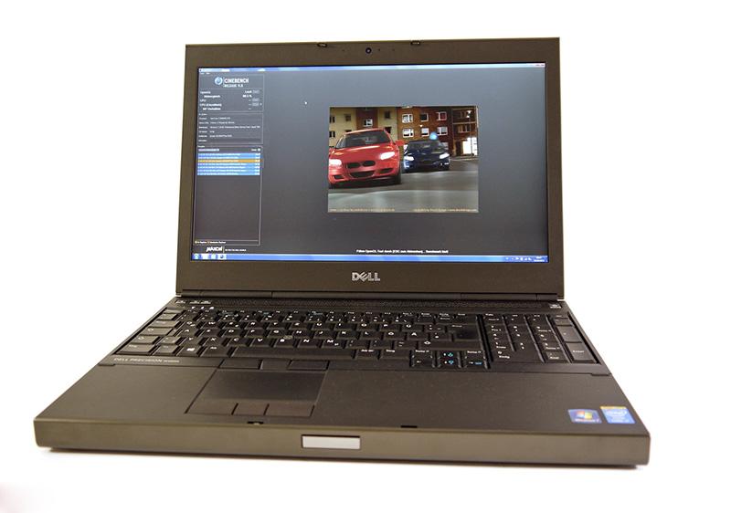 Dell M4700 thực hiện các công việc đồ họa một cách mượt mà, đơn giản