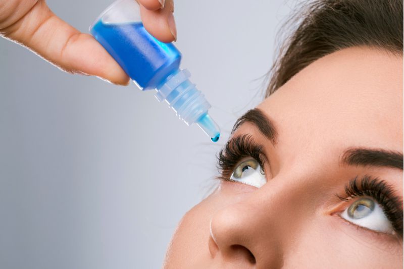 Biểu hiện bệnh về mắt do dị ứng gây ra