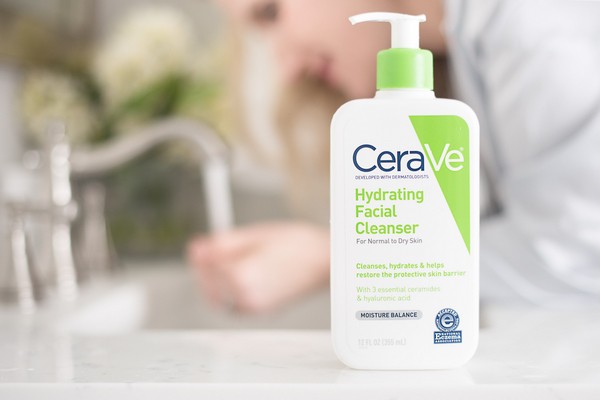  Sữa rửa mặt cho da khô CeraVe Hydrating Facial Cleanser 