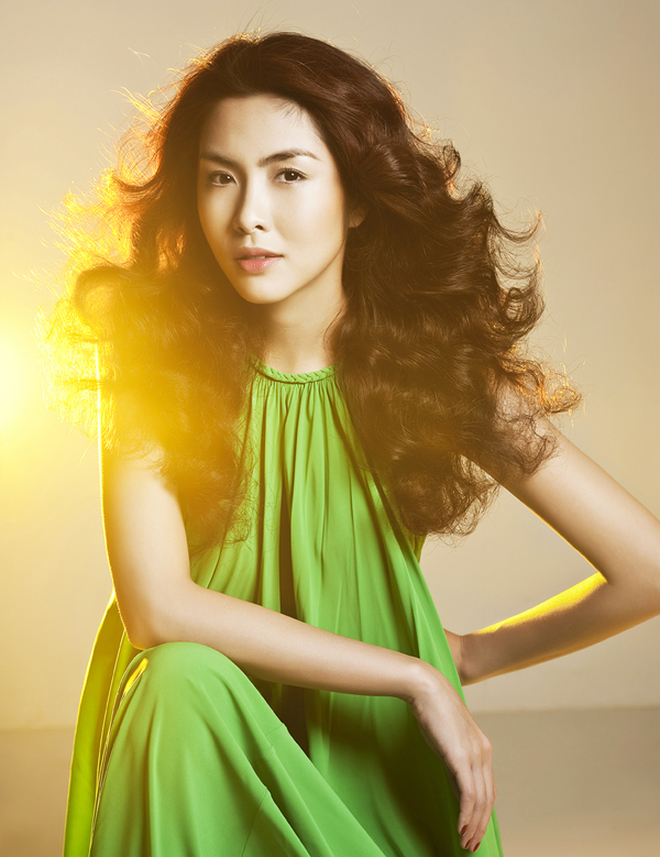 Khả Ngân - gương mặt đẹp trong Top 100 người đẹp châu Á