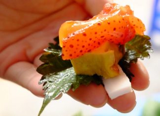 Top 5 món ăn làm từ sứa ngon không tưởng Món ăn làm từ sứa tương đối bổ dưỡng, thanh mát, giải nhiệt giảm mụn nhọt, táo bón, trị nhức mỏi, ho có đàm. Cách chế biến sứa ngon đúng vị.