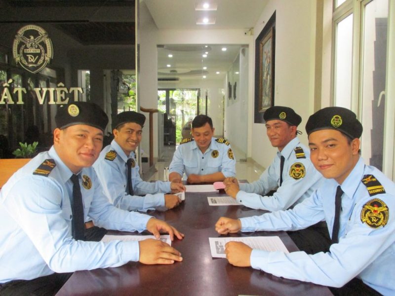 Quy trình triển khai dịch vụ bảo vệ chuyên nghiệp diễn ra như thế nào?